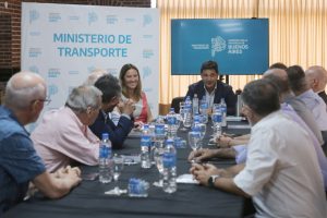 20250123090229_marinucci_reunio_a_las_camaras_de_transporte_y_llamo_a_buscar_un_equilibrio_que_proteja_a_los_usuarios