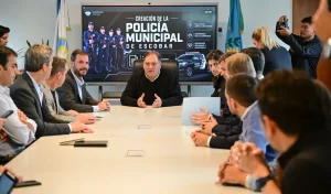 javier-alonso-reunion-intendentes