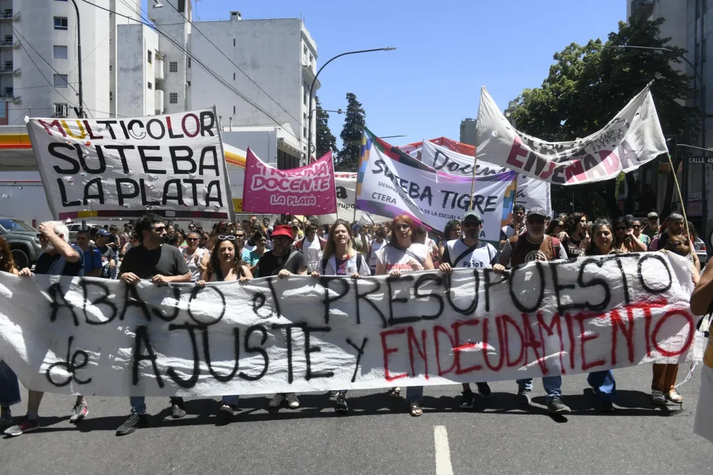 marcha-suteba-multicolor-2